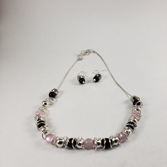 Elegant Necklace & Earrings Set – Beaded Fashion Jewelry w/ Garnet, Rose Quartz - Picture 9 of 10